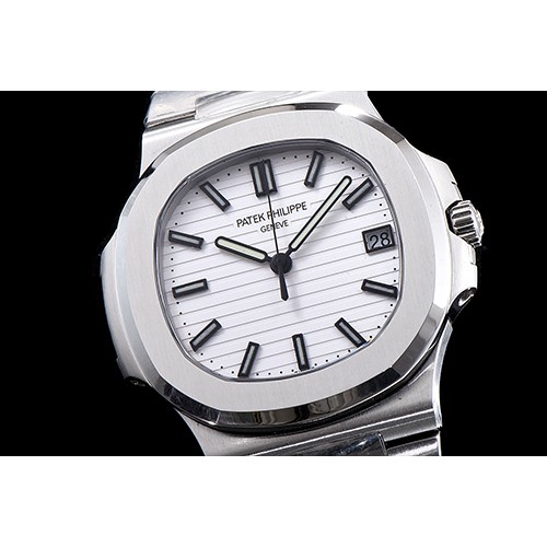 파텍필립 노틸러스-5 칼리버 57111A-011